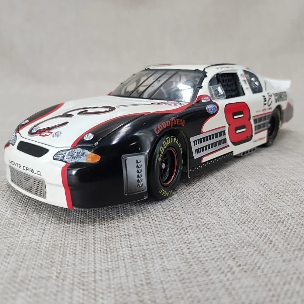 1:24 Action Diecast Dale Earnhardt Jr. The Dale Earnhardt Tribute Concert #8 LE